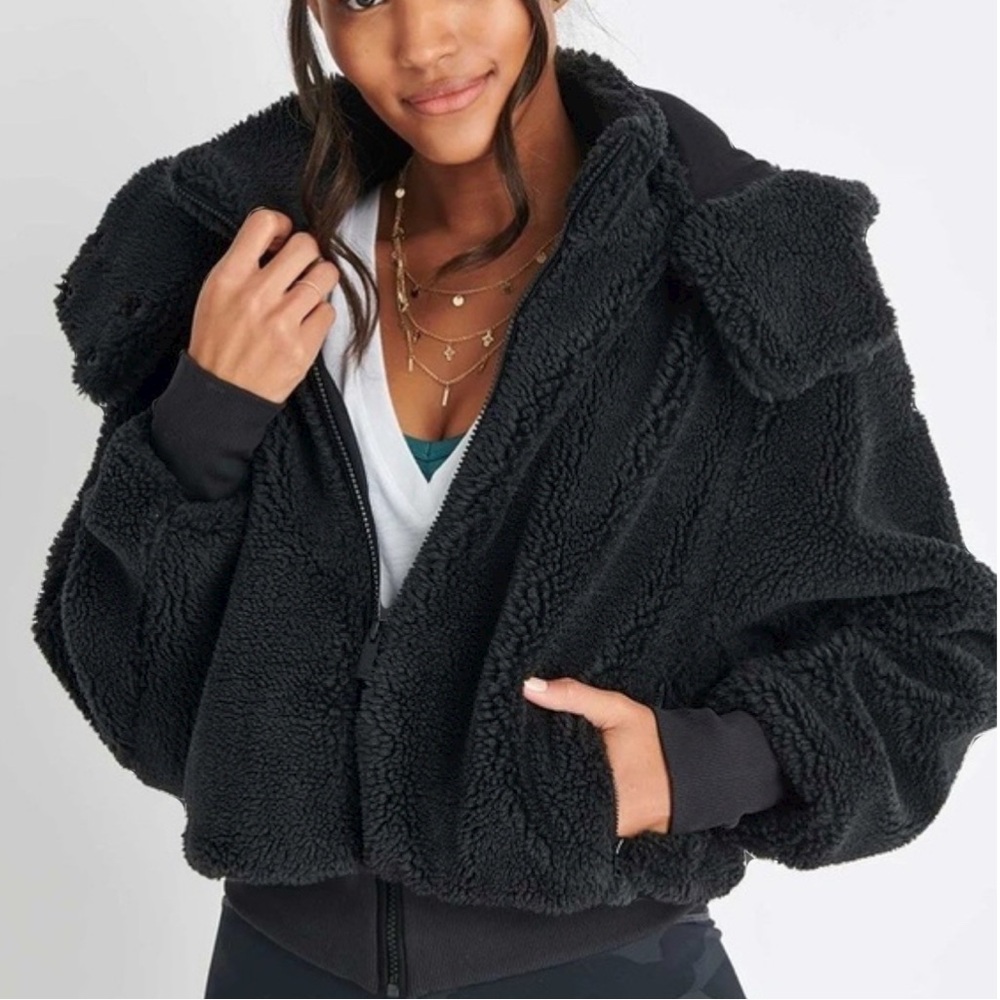 ALO foxy shera Fleece Jacket